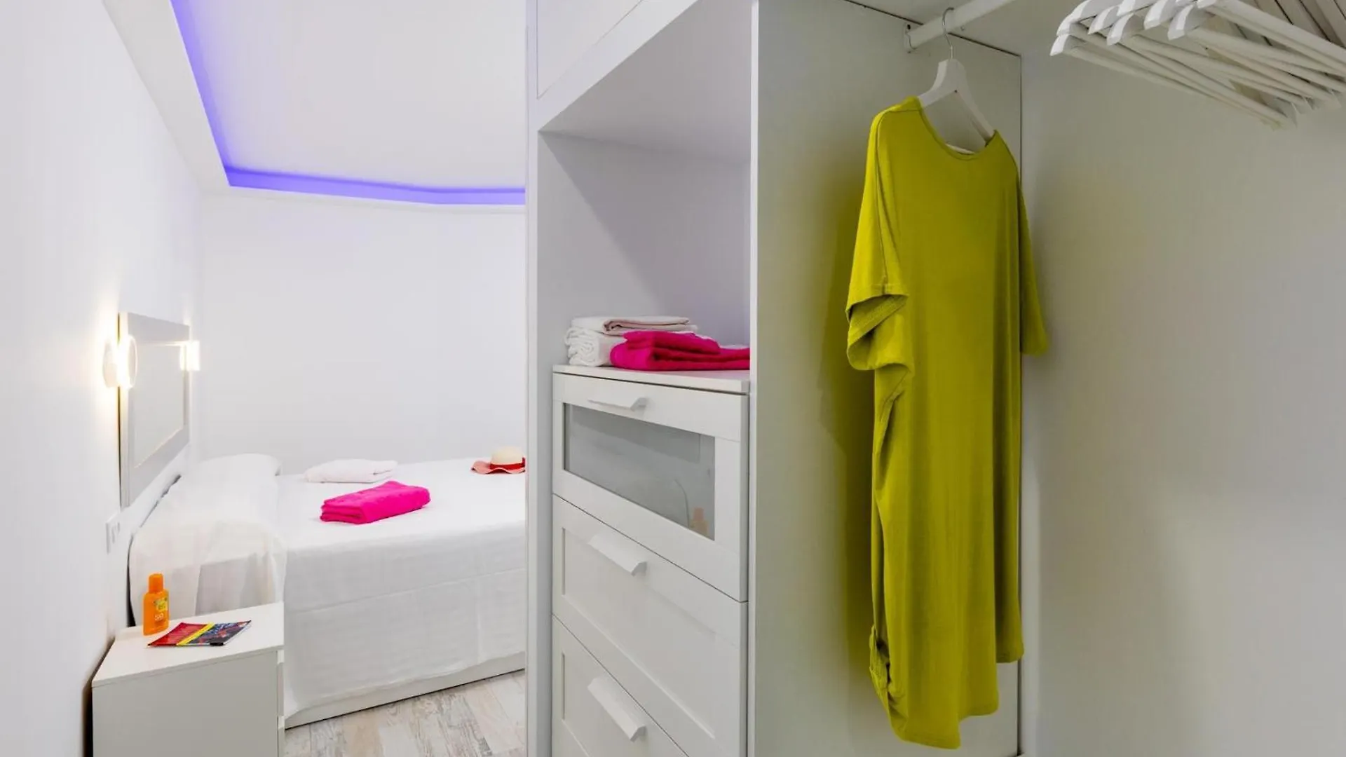 3D. Brand New Flat In Playa Las Americas Playa de las Americas  0*, Playa de las Americas (Tenerife) Spain